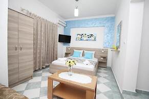 Apartments Cota