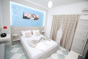 Apartments Cota