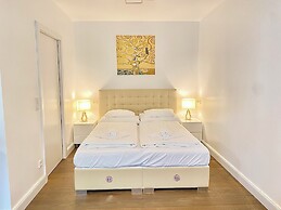 Vienna International Living