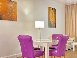 Vienna International Living
