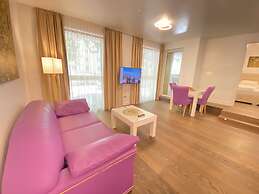Vienna International Living