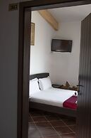 Oasis Hotel