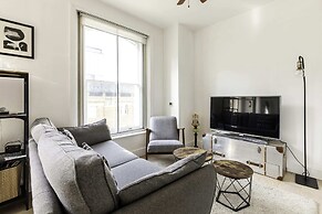 Converted Brewery Apartment With Terrace