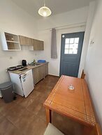 Leon Lux Apartments