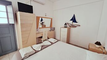 Leon Lux Apartments
