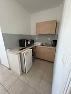 Leon Lux Apartments
