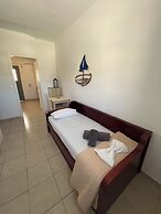 Leon Lux Apartments