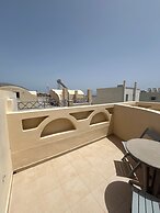 Leon Lux Apartments