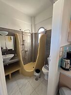 Leon Lux Apartments