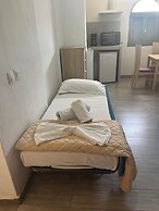 Leon Lux Apartments