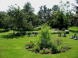 Hillsdale House Inn
