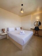Eolithos Suites