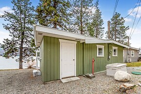 Secluded Cabin on Lake Okanagan