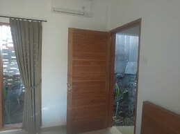 Keramas House