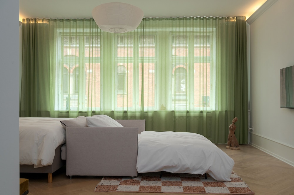 Luxurious apartment by Rådhuspladsen