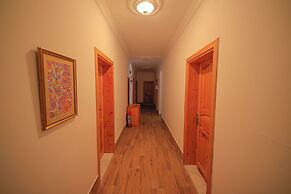 YAVUZ MOTEL ADRASAN
