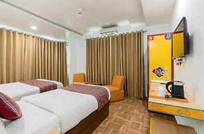 Hotel Ratnasambhava
