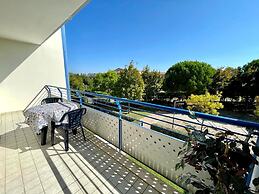 Flat in a Residence With Shared Pool