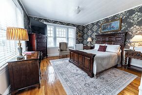 Kane Manor Inn