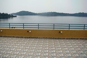 Palega Beach Inn