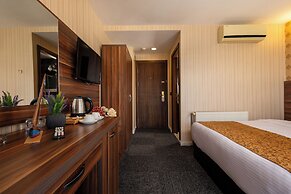 Niva Atakum Otel
