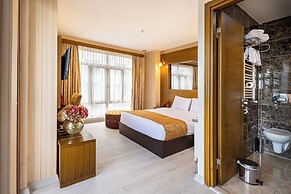 Niva Atakum Otel