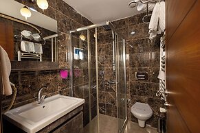 Niva Atakum Otel