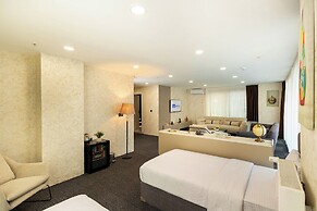 Niva Atakum Otel
