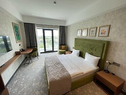 Arena Grand Hotel