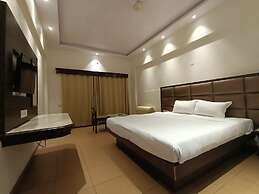 Royal Garden Resort