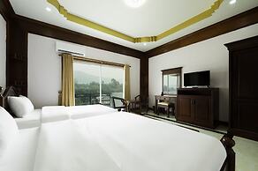 Houng Heung Hotel