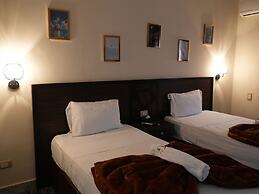 Montana Hotel