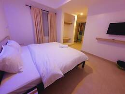 Comfort E Suites