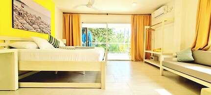 Blue Mango Hotel