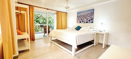 Blue Mango Hotel