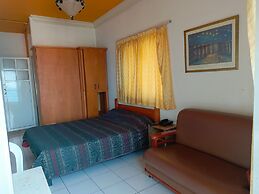 EdwardVHotel