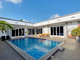 Davinci Pool Villa