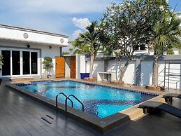 Davinci Pool Villa