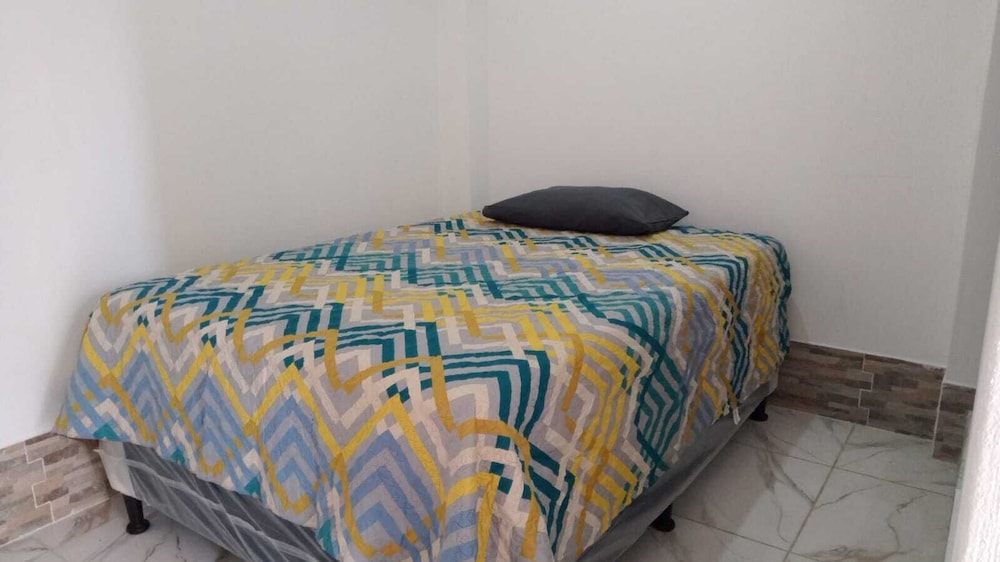 HOTEL CASA BLANCA