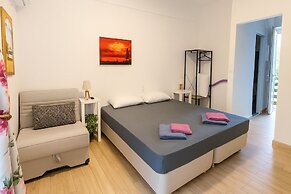 Karavaki Apartments