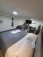 New era Rooms