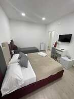 New era Rooms
