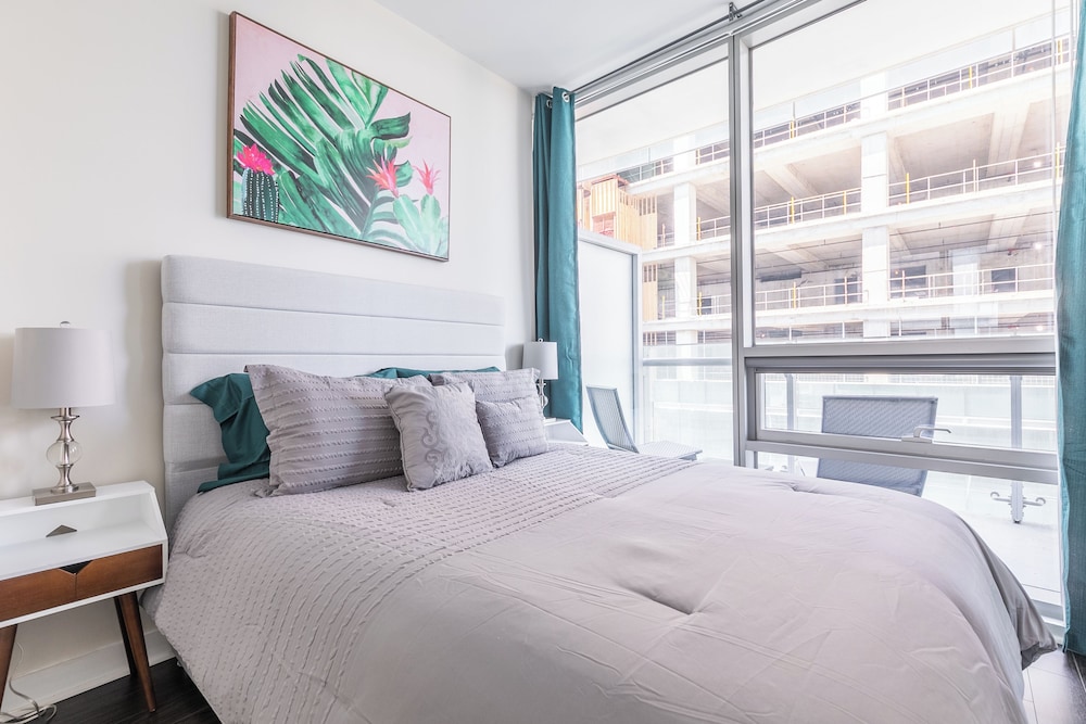 York Suites Toronto
