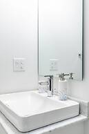 York Suites Toronto