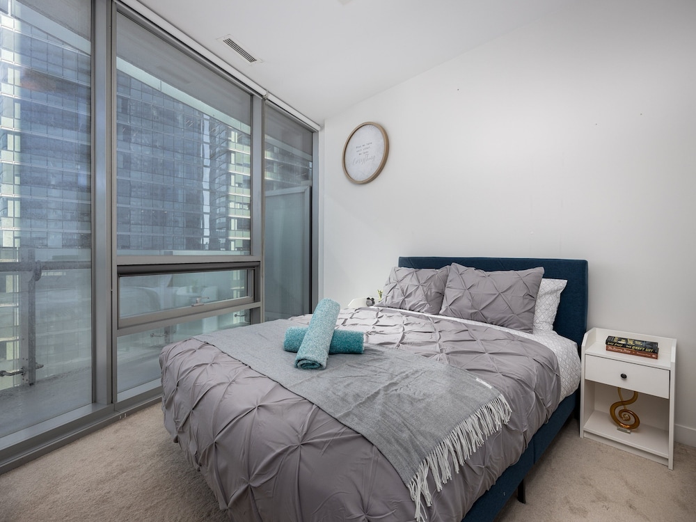 York Suites Toronto