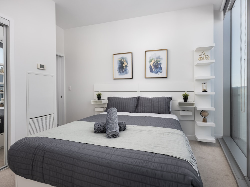 York Suites Toronto