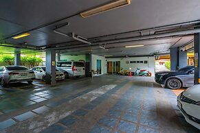 The Cheetar Hotel, Phuket
