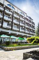 Hotel Csopak Resort & Lake