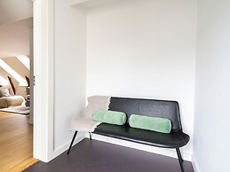 Leaves 6 - 2 Bdr Apt With Shared Roof Terrace