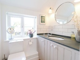Beta Cottage